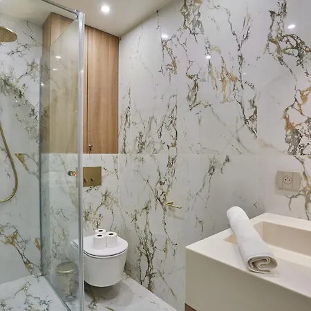 Centre De By Prestige Parijs