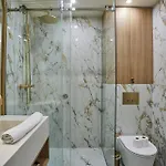 Centre De By Prestige *