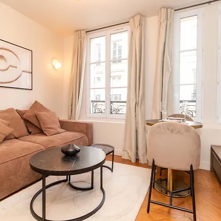 Apartment Centre De By Prestige *