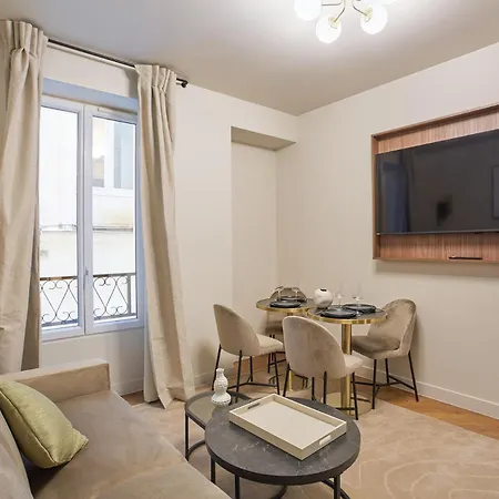 Centre De By Prestige Apartment *