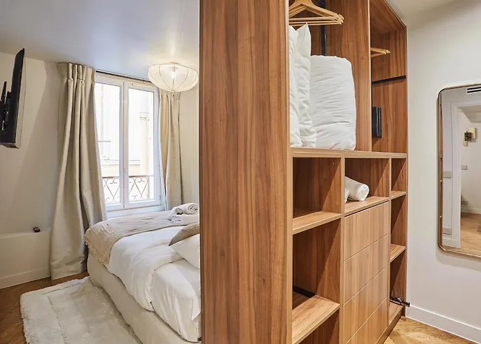 Centre De By Prestige Paris