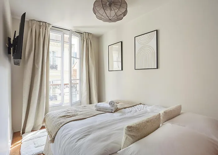 Centre De By Prestige Parijs